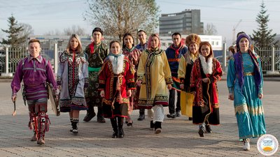 izuchaem obychai i traditsii kochevyh plemen sibiri dlya bolee glubokogo ponimaniya ih kultury